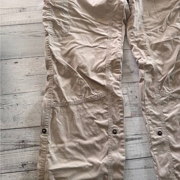 KUHL Freeflex roll up cargo pants - Picture 2 of 8